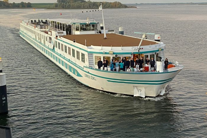 8 Tage / 7 Nächte Flusskreuzfahrt ab/ bis Stralsund neue Route Bodden & Hansestädte